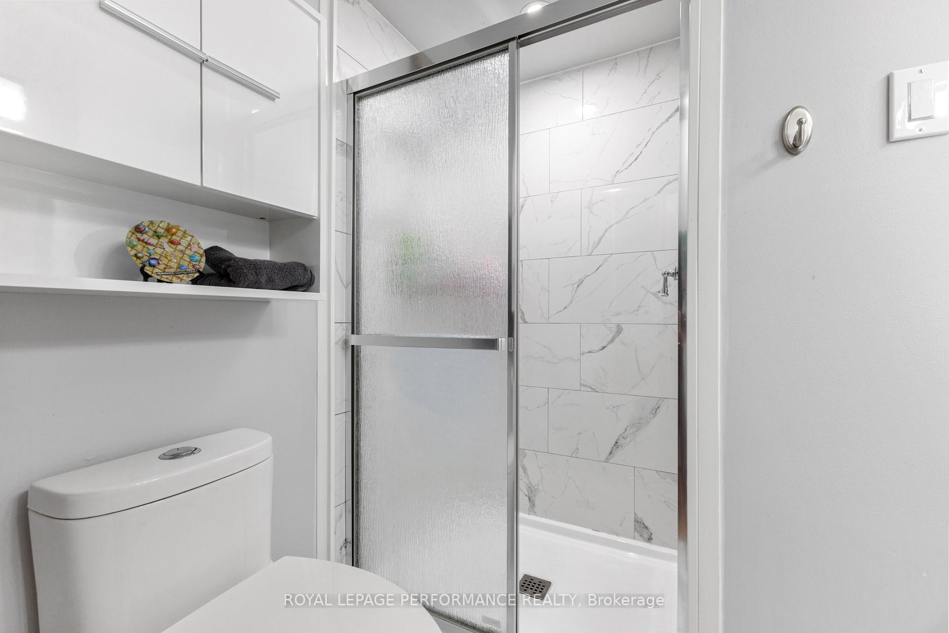 Photo 20 of 1936 Longman Crescent, Ottawa, Chateauneuf — HOMEH