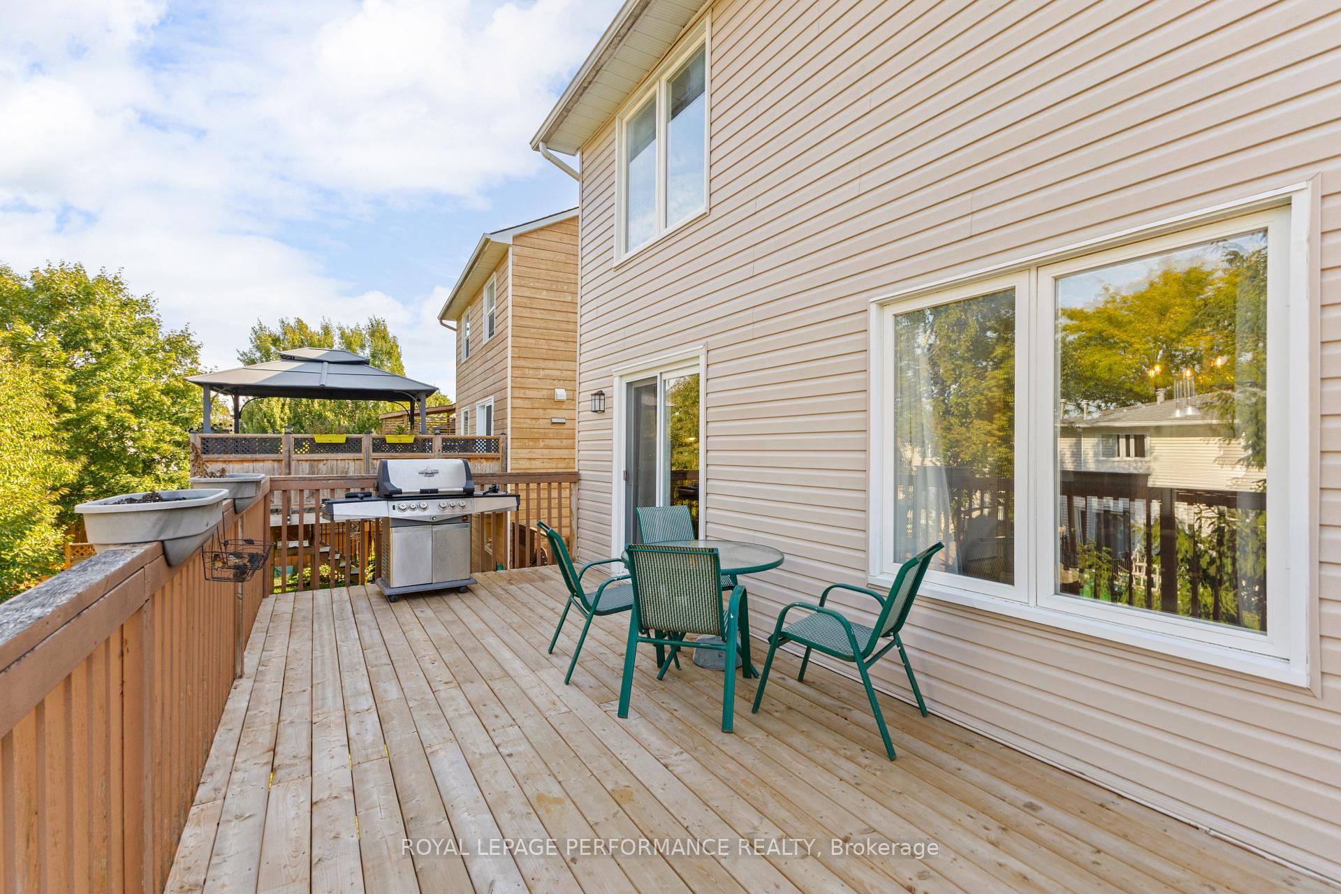 Photo 28 of 1936 Longman Crescent, Ottawa, Chateauneuf — HOMEH