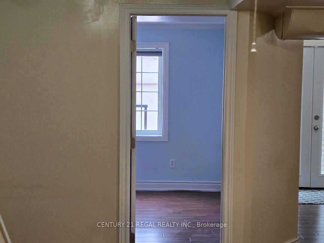Photo 10 of 54 Lahore Crescent, Markham, Cedarwood — HOMEH