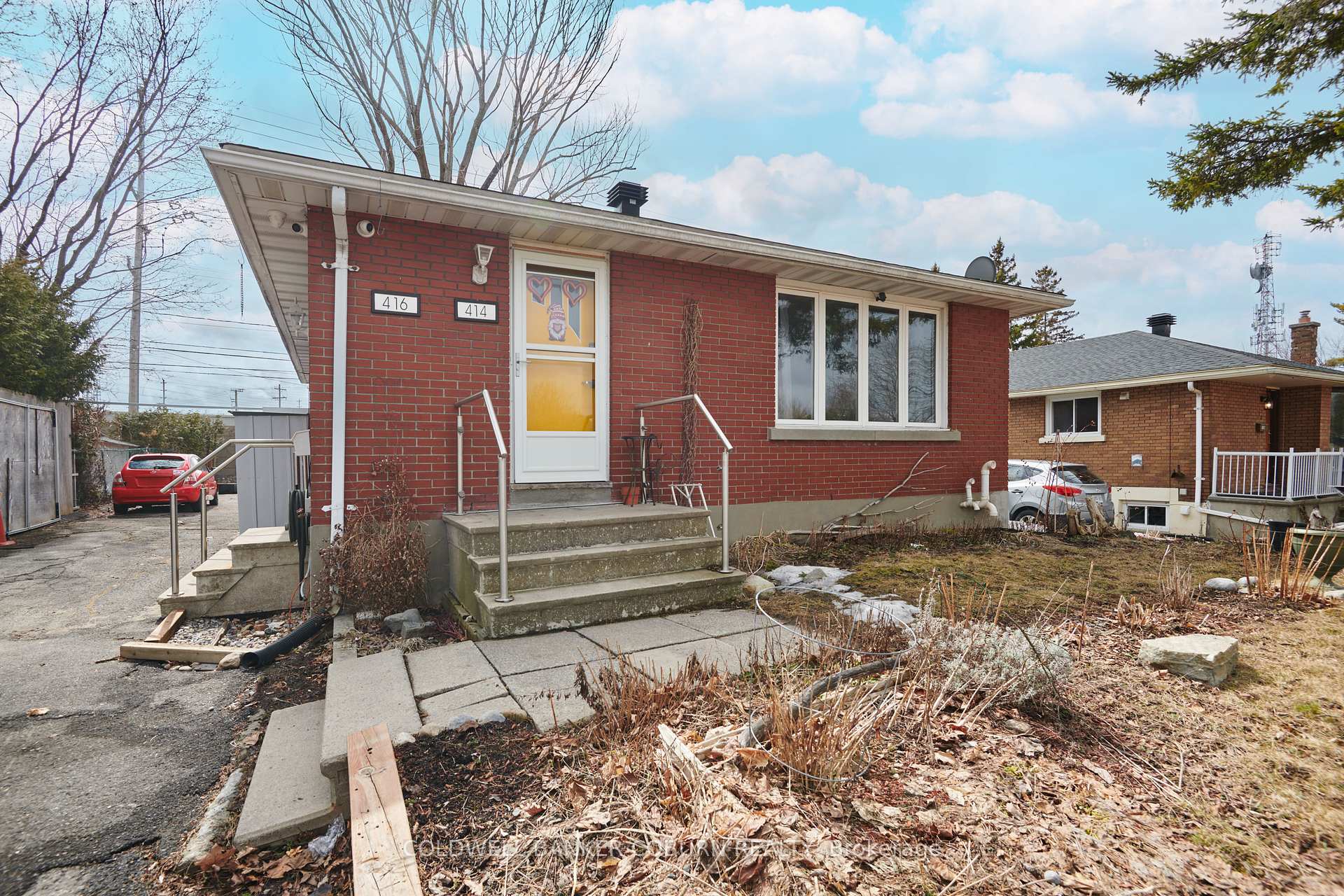 Front of 414 - 416 Presland Road