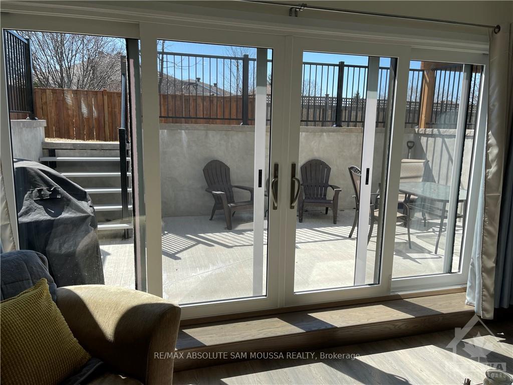 Photo 12 of Unit A, 36 Senators Gate Drive, Perth — HOMEH