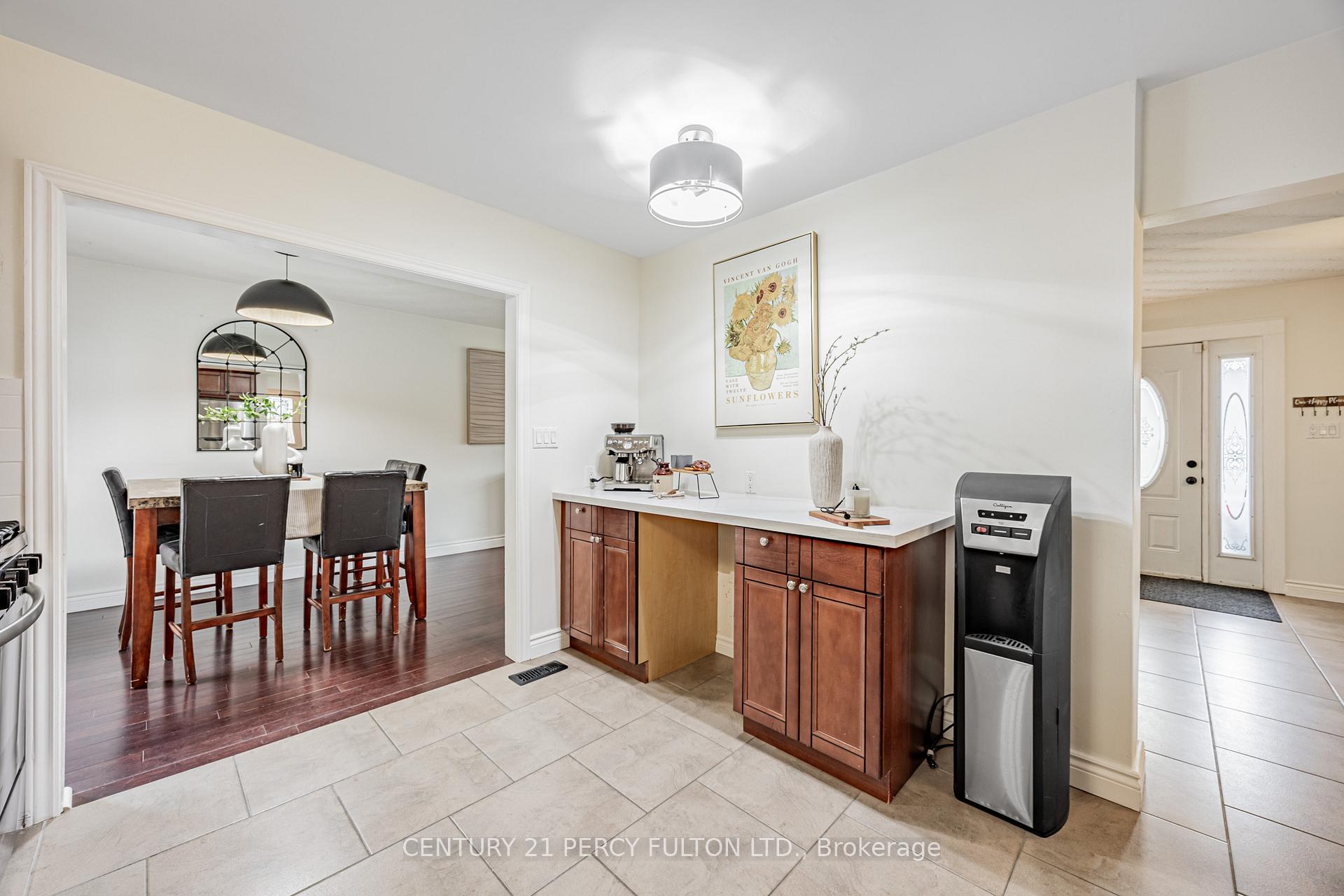 Photo 9 of 904 Somerville Street, Oshawa, Centennial — HOMEH
