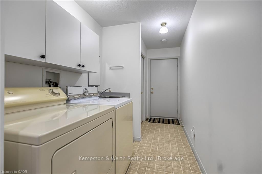 Photo 26 of 790 Lavery Street, North Perth, Listowel — HOMEH