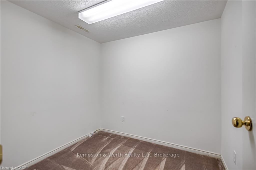 Photo 31 of 790 Lavery Street, North Perth, Listowel — HOMEH