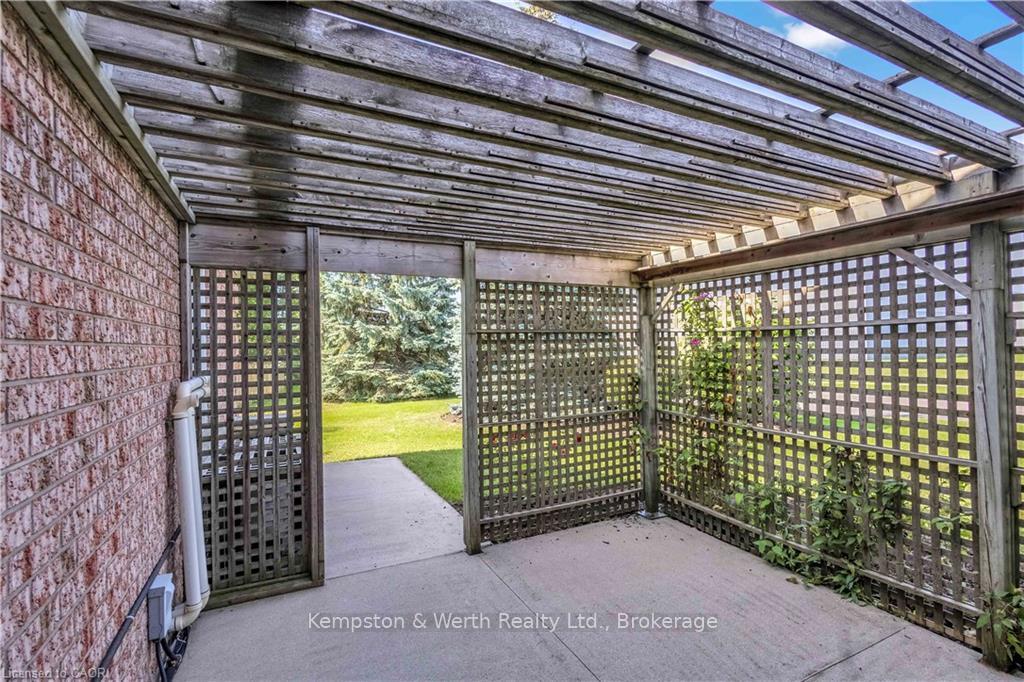 Photo 39 of 790 Lavery Street, North Perth, Listowel — HOMEH