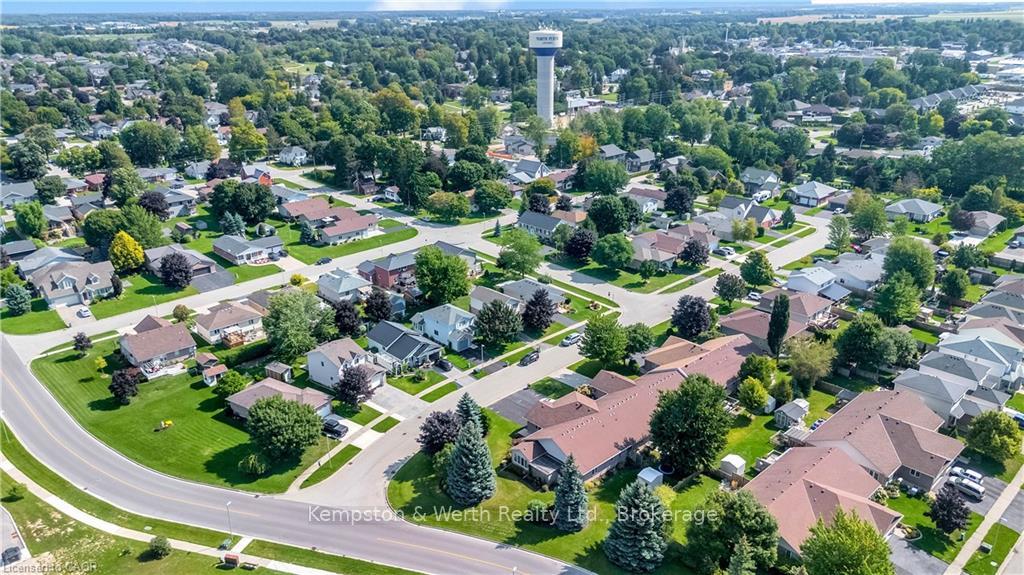 Photo 44 of 790 Lavery Street, North Perth, Listowel — HOMEH