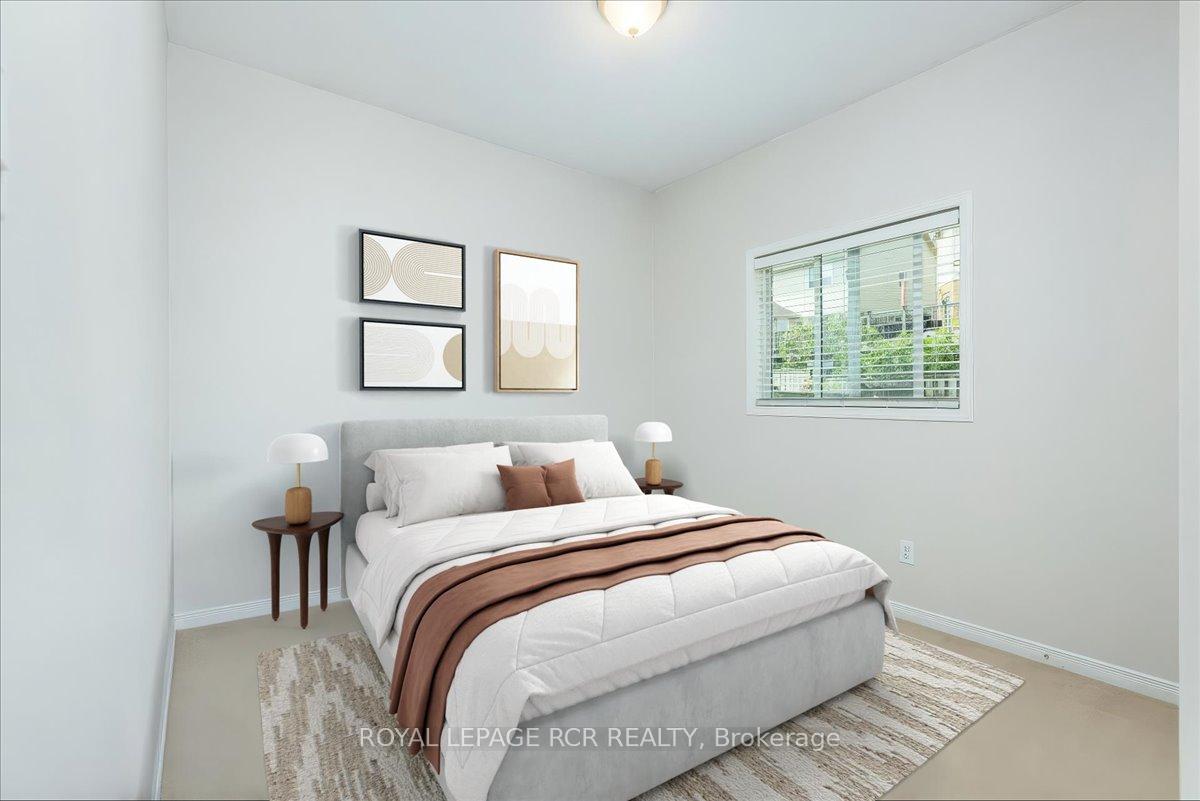 Photo 8 of 26 Benjamin Crescent, Orangeville — HOMEH