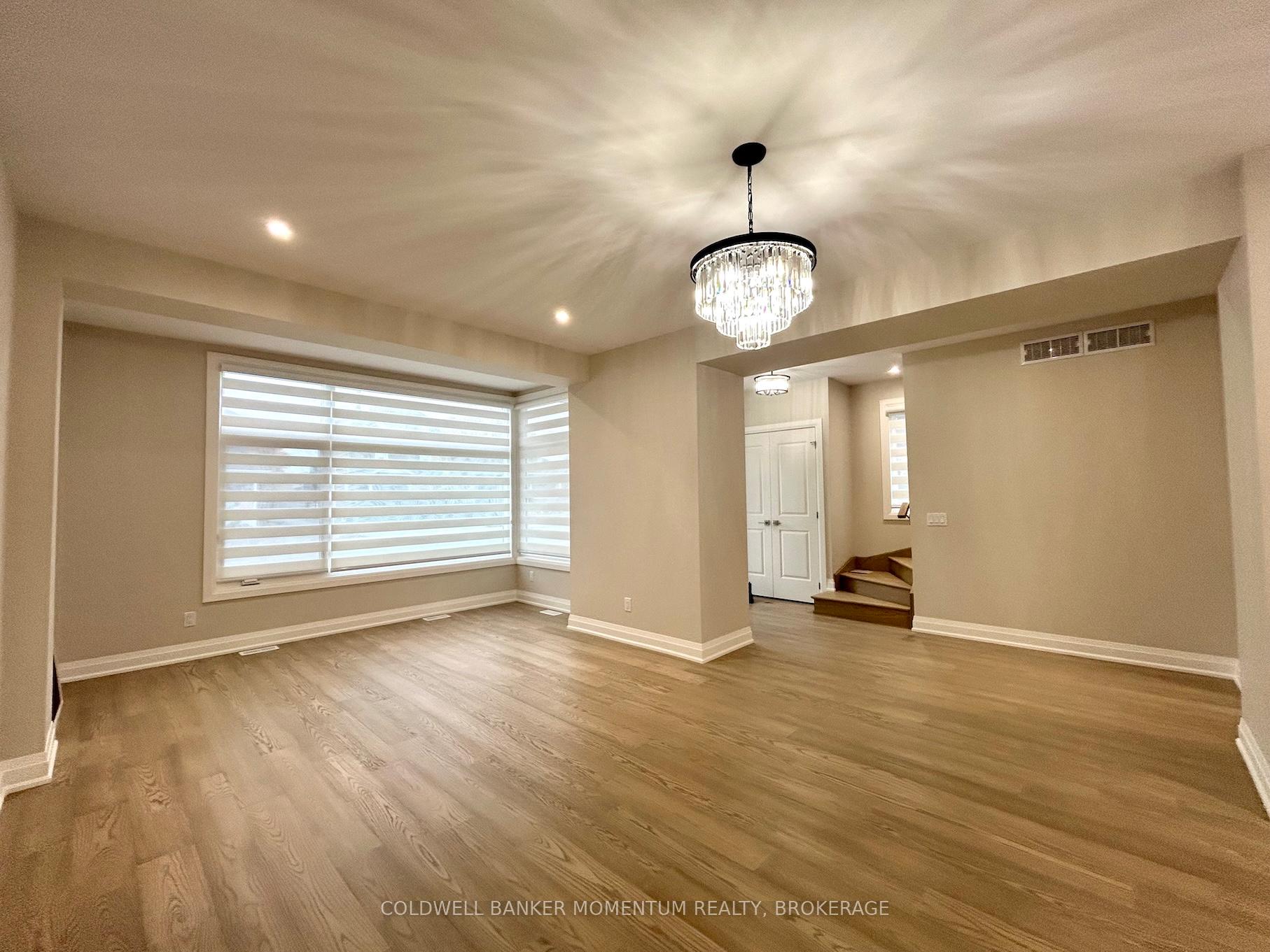 Photo 7 of Unit Upper, 5103 Bridge Street, Niagara Falls, Downtown — HOMEH