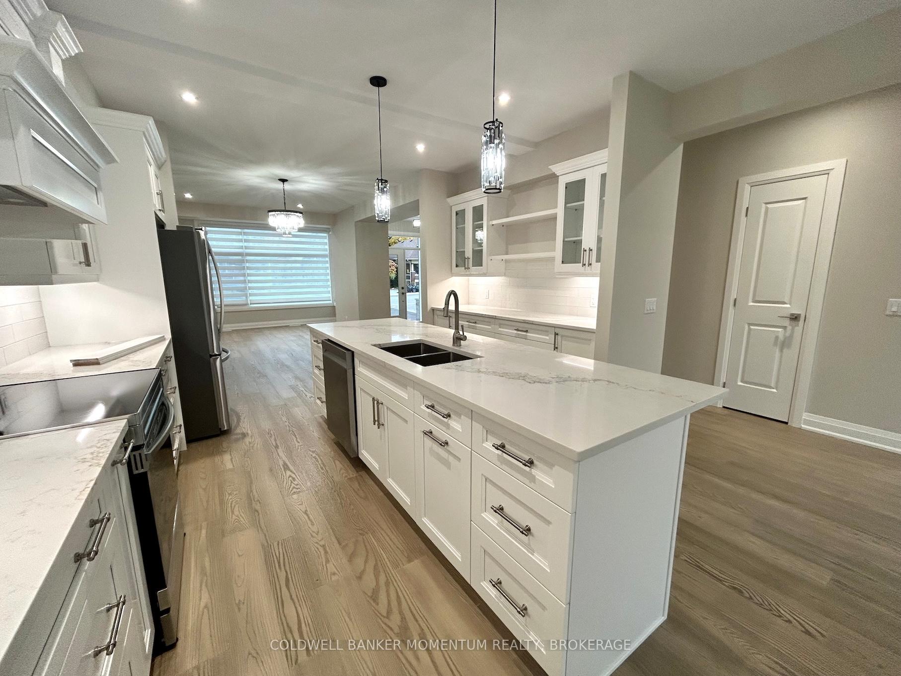 Photo 10 of Unit Upper, 5103 Bridge Street, Niagara Falls, Downtown — HOMEH