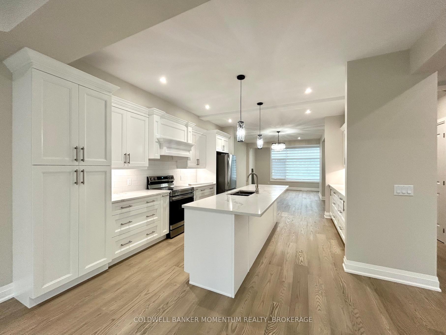 Photo 11 of Unit Upper, 5103 Bridge Street, Niagara Falls, Downtown — HOMEH