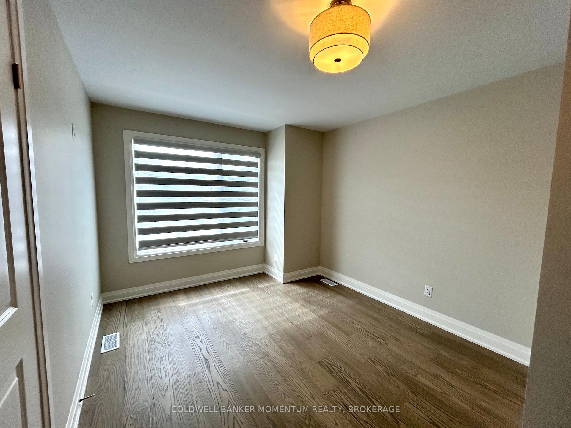 Photo 15 of Unit Upper, 5103 Bridge Street, Niagara Falls, Downtown — HOMEH