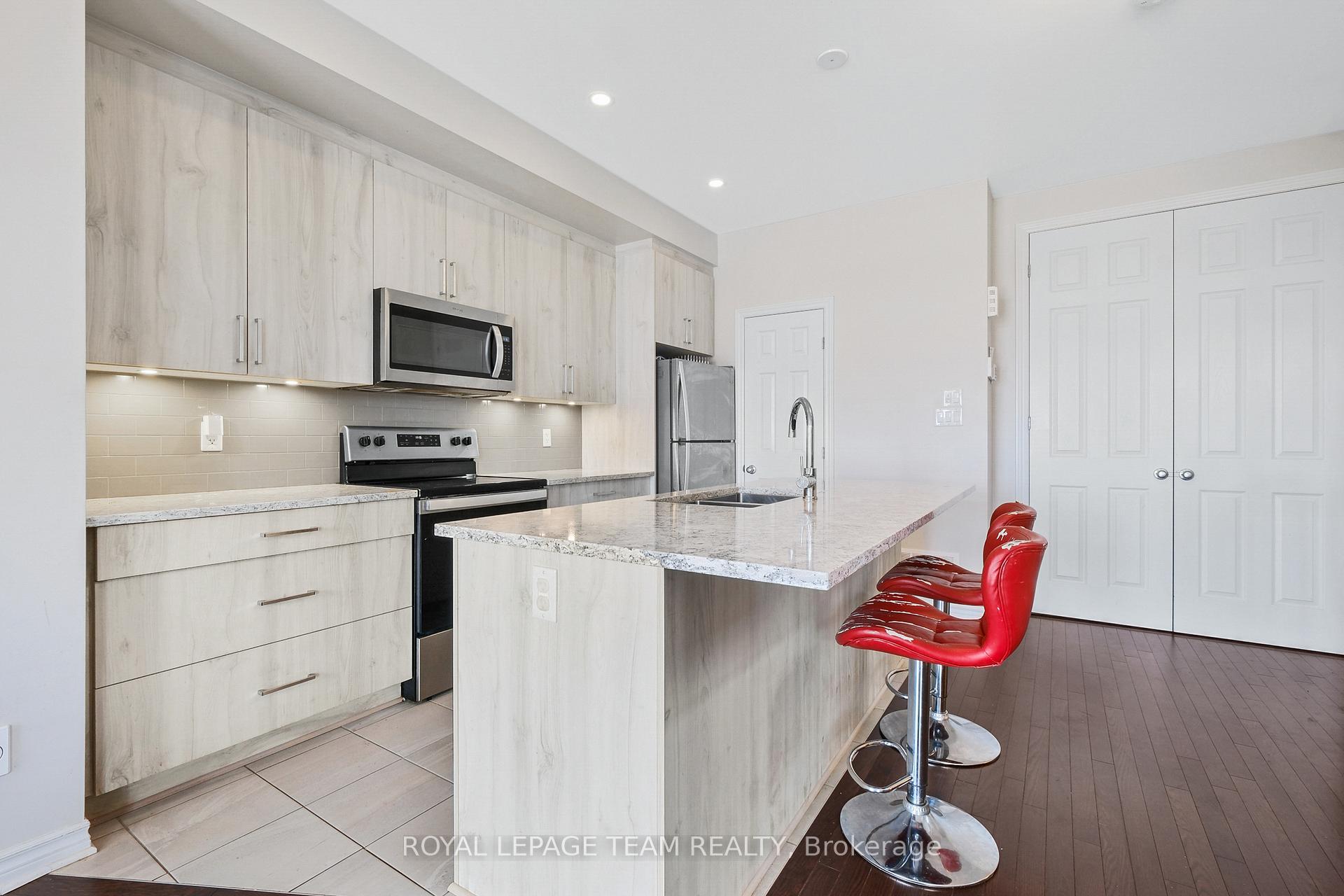 Photo 8 of 615 Cartographe Street, Ottawa, Camelot — HOMEH