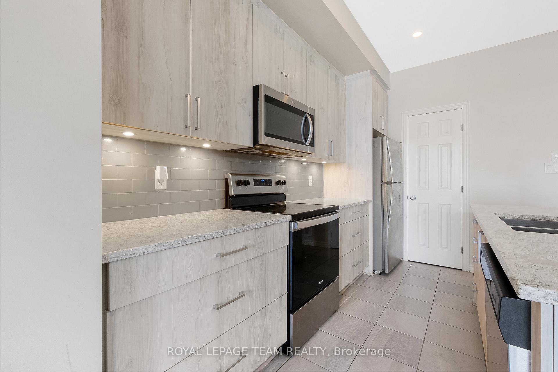 Photo 9 of 615 Cartographe Street, Ottawa, Camelot — HOMEH