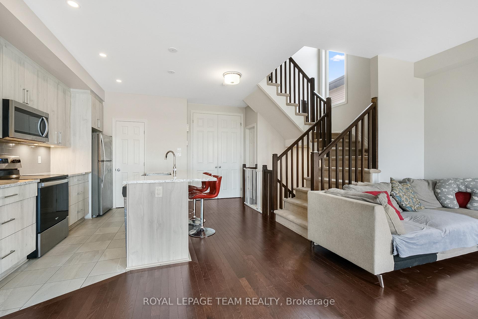 Photo 14 of 615 Cartographe Street, Ottawa, Camelot — HOMEH