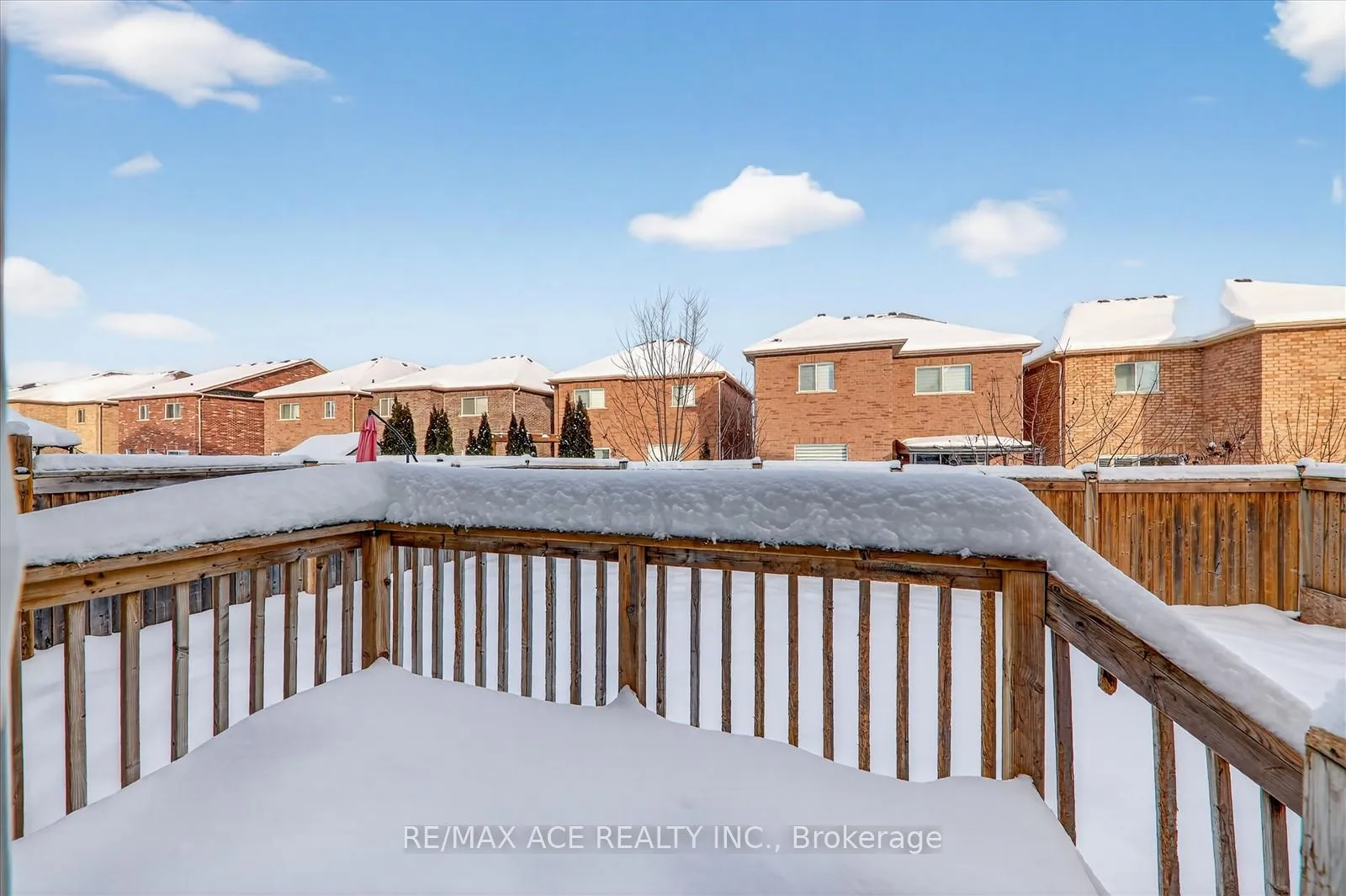 Photo 25 of Unit Main, 2525 Bridle Road N, Oshawa, Windfields — HOMEH