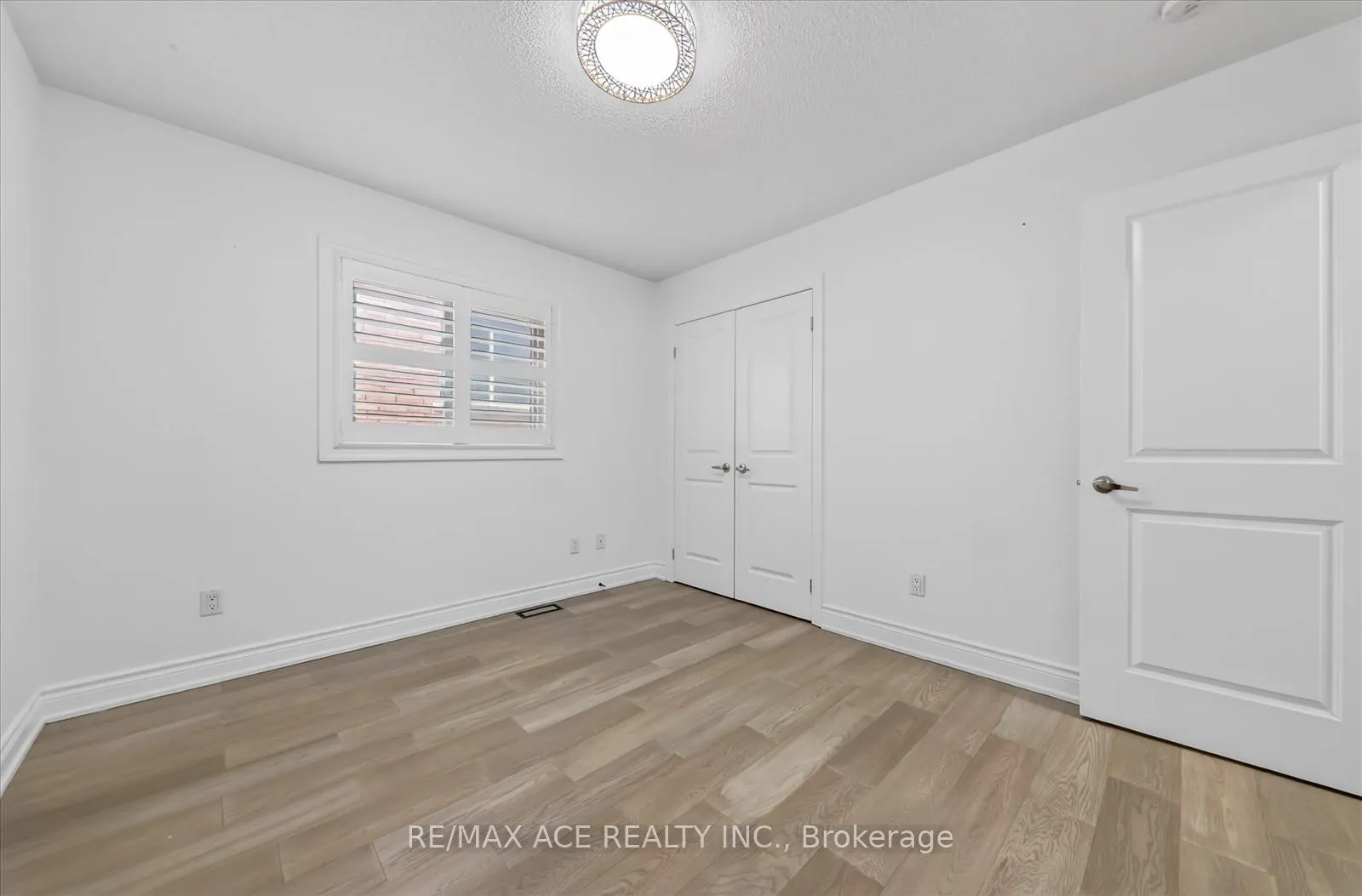 Photo 39 of Unit Main, 2525 Bridle Road N, Oshawa, Windfields — HOMEH