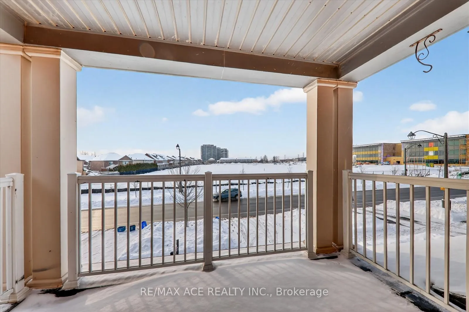 Photo 45 of Unit Main, 2525 Bridle Road N, Oshawa, Windfields — HOMEH