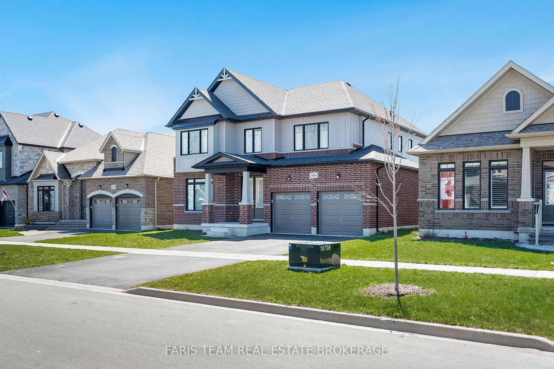 Photo 2 of 3096 Orion Boulevard, Orillia — HOMEH