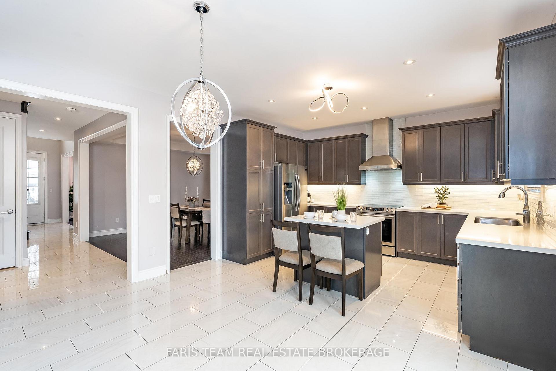 Photo 4 of 3096 Orion Boulevard, Orillia — HOMEH