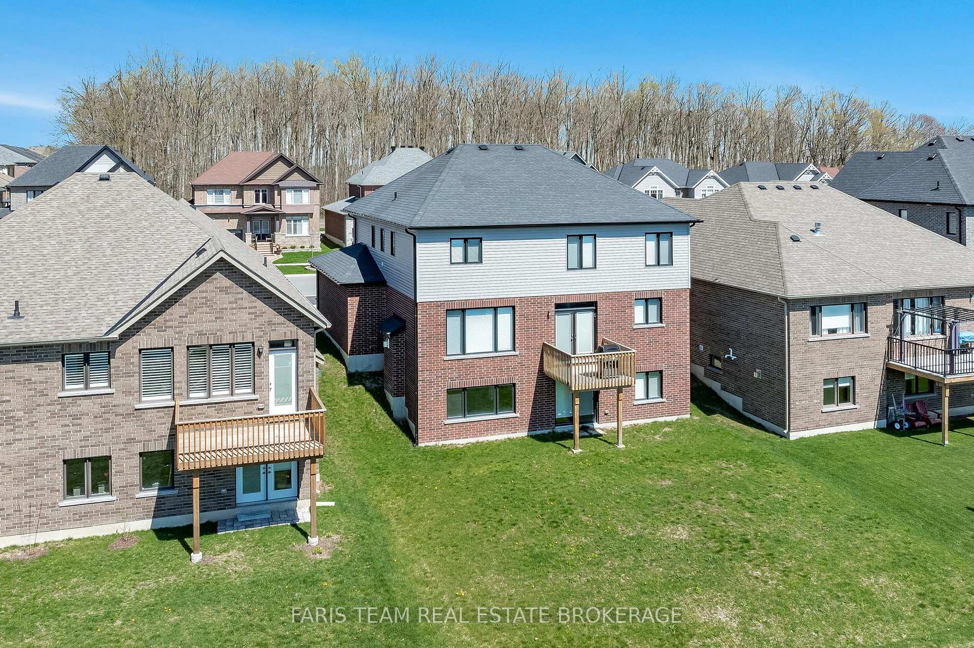 Photo 25 of 3096 Orion Boulevard, Orillia — HOMEH
