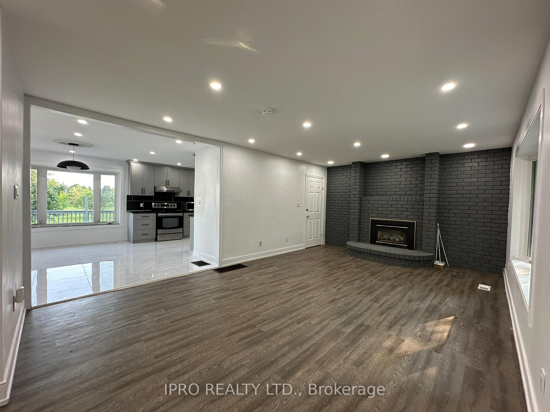 Photo 16 of Unit Main Fl, 6839 Sixth Line, New Tecumseth, Rural New Tecumseth — HOMEH
