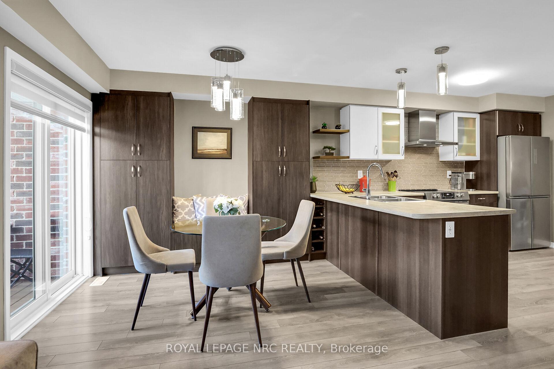 Photo 12 of 8681 Dogwood Crescent, Niagara Falls, Brown — HOMEH
