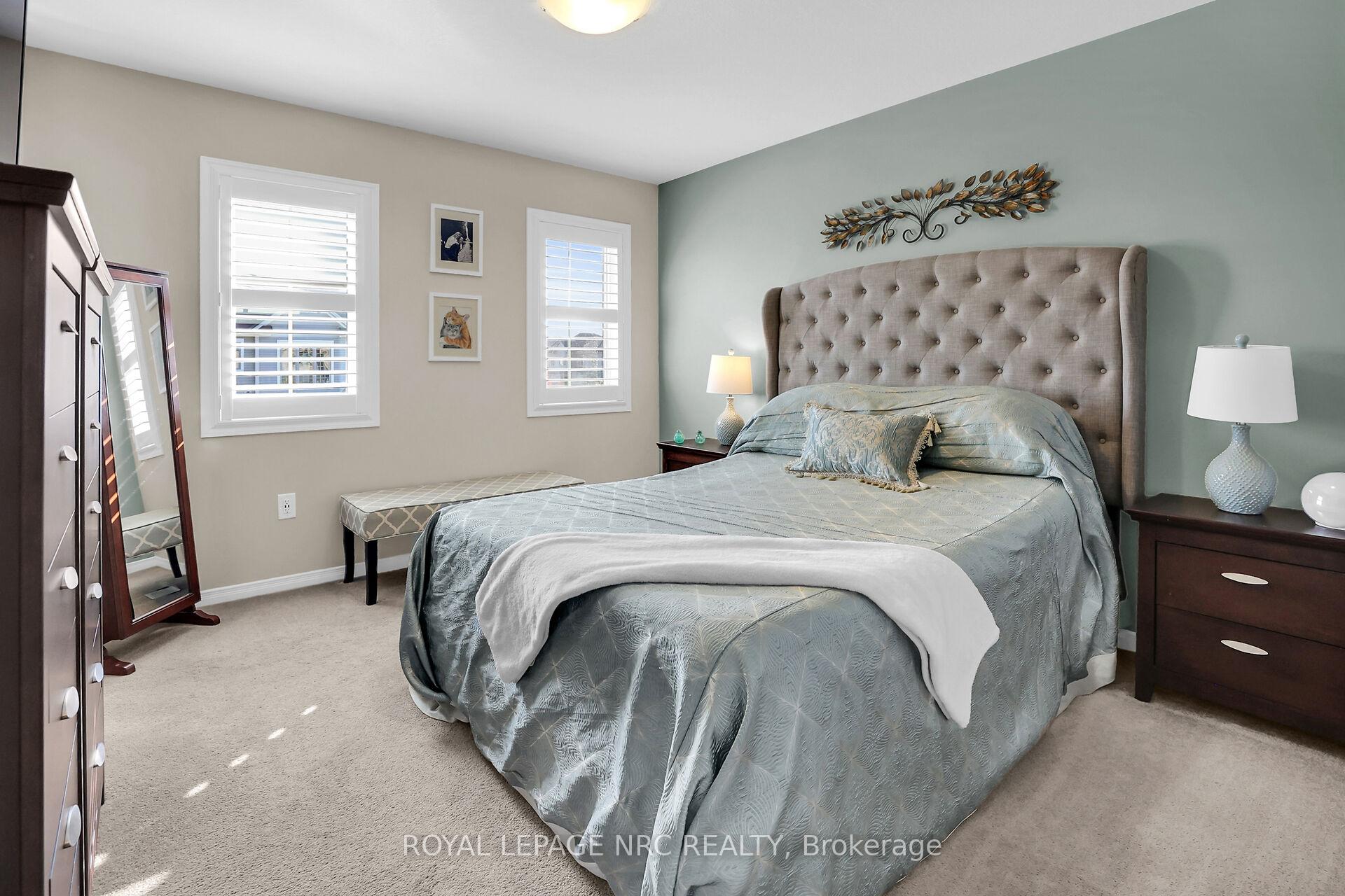 Photo 20 of 8681 Dogwood Crescent, Niagara Falls, Brown — HOMEH