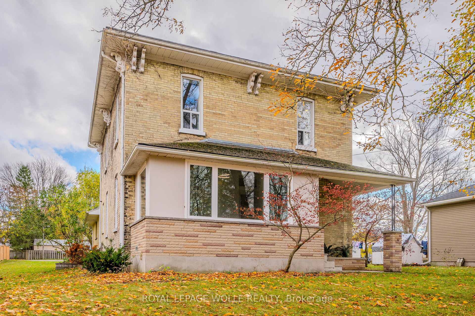 Photo 2 of 335 Leopold St Street, North Huron, Wingham — HOMEH