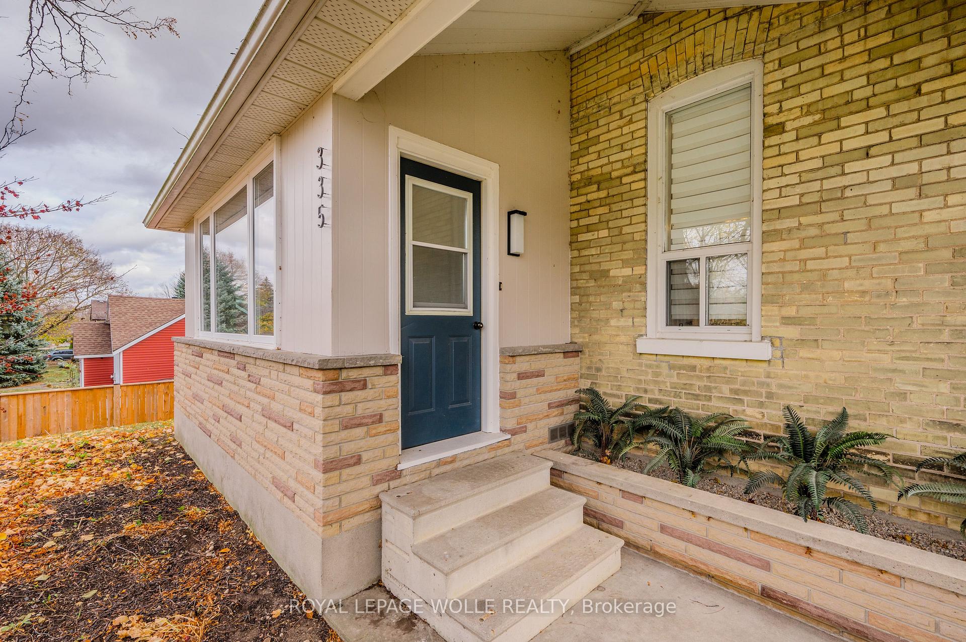 Photo 3 of 335 Leopold St Street, North Huron, Wingham — HOMEH