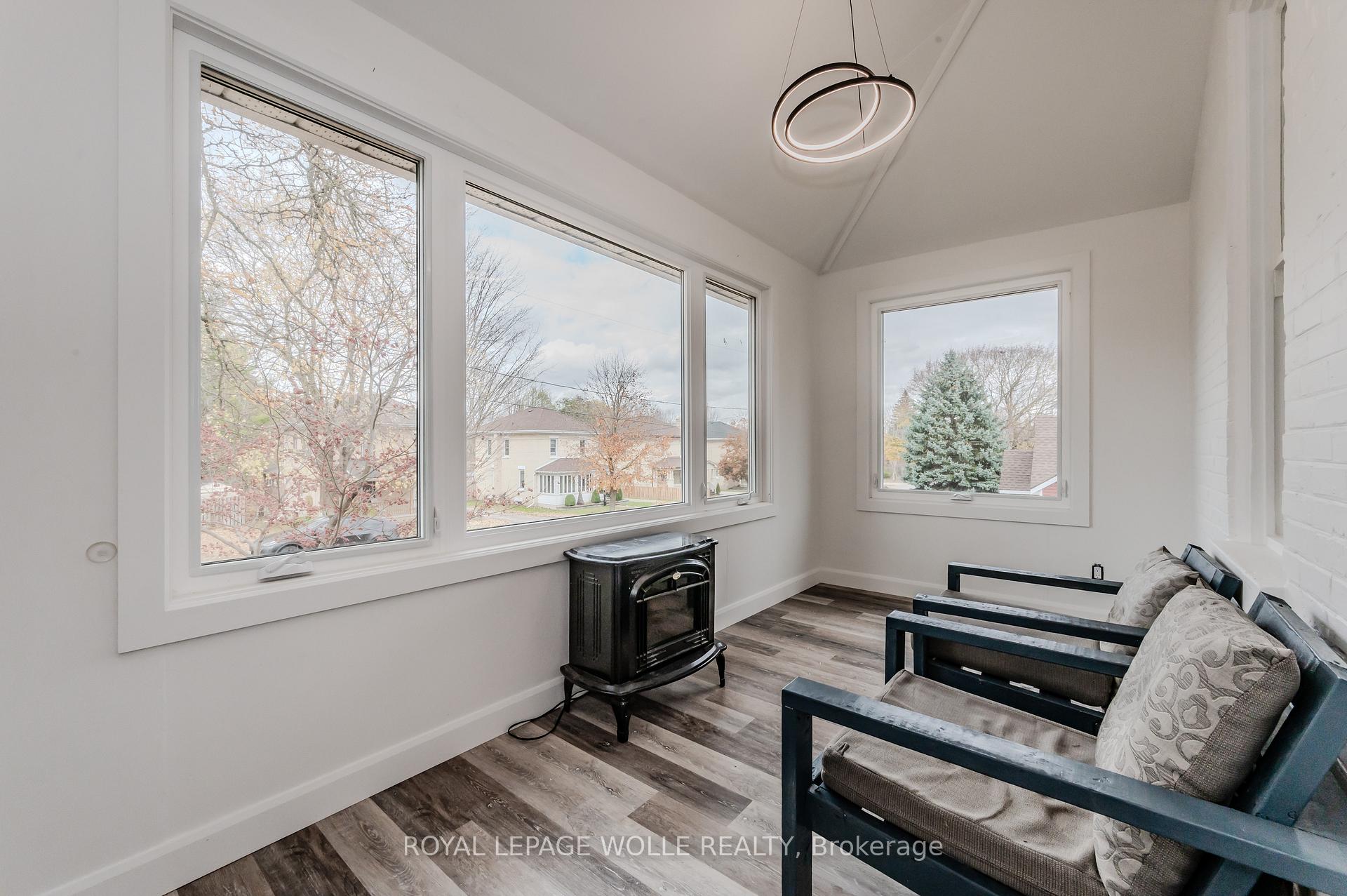 Photo 5 of 335 Leopold St Street, North Huron, Wingham — HOMEH