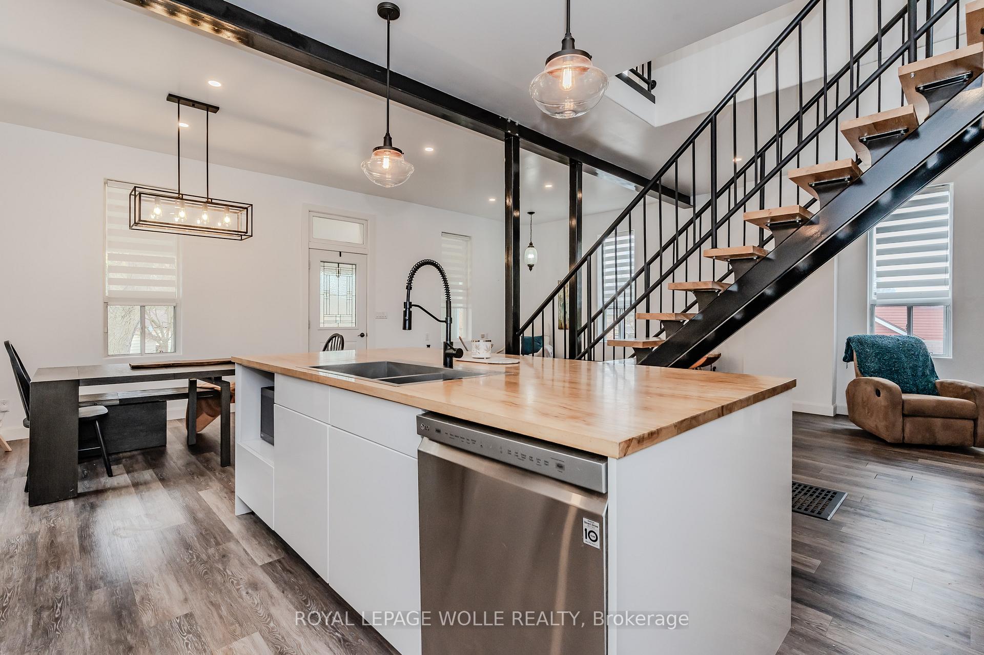 Photo 13 of 335 Leopold St Street, North Huron, Wingham — HOMEH