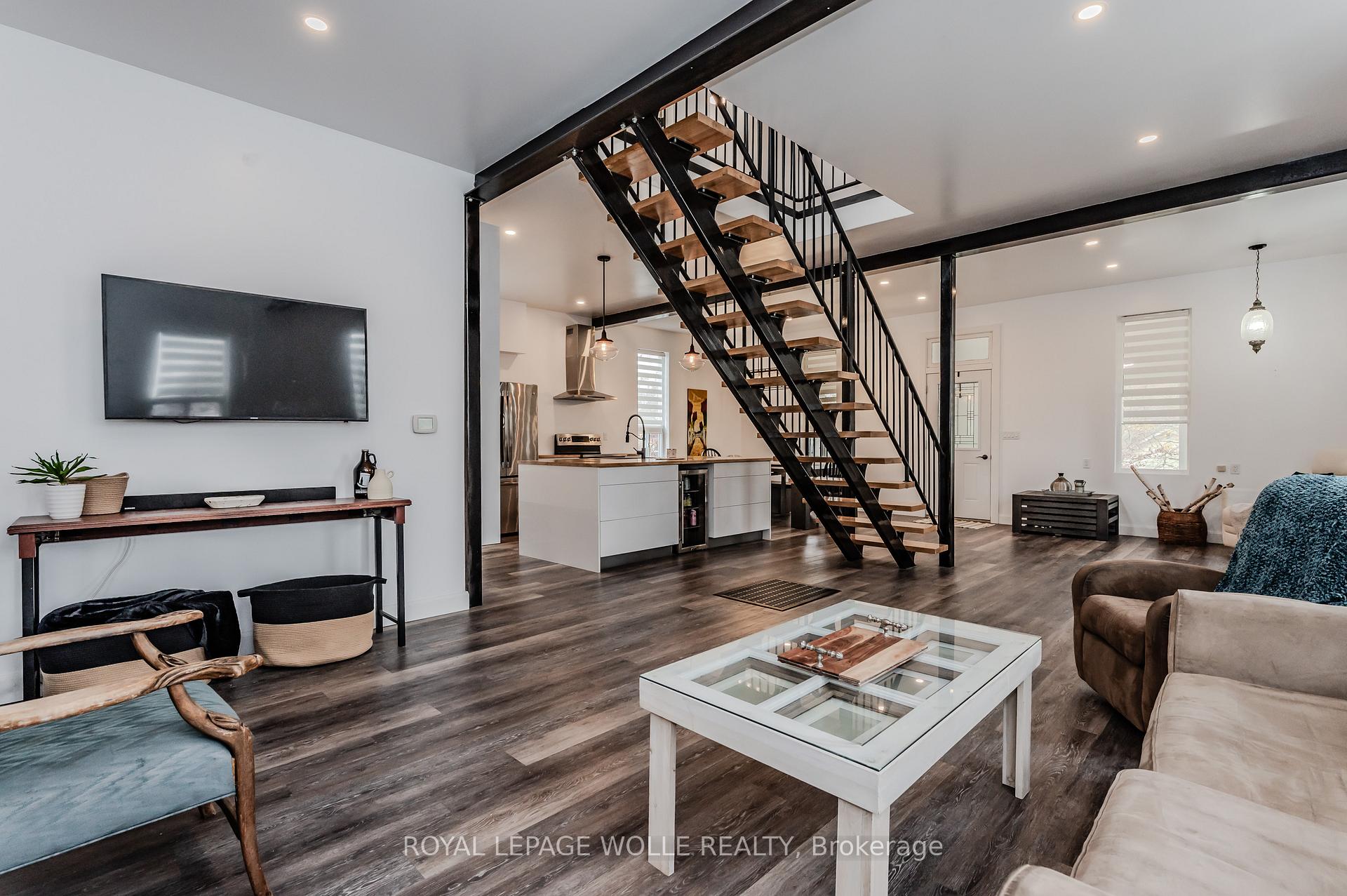 Photo 17 of 335 Leopold St Street, North Huron, Wingham — HOMEH