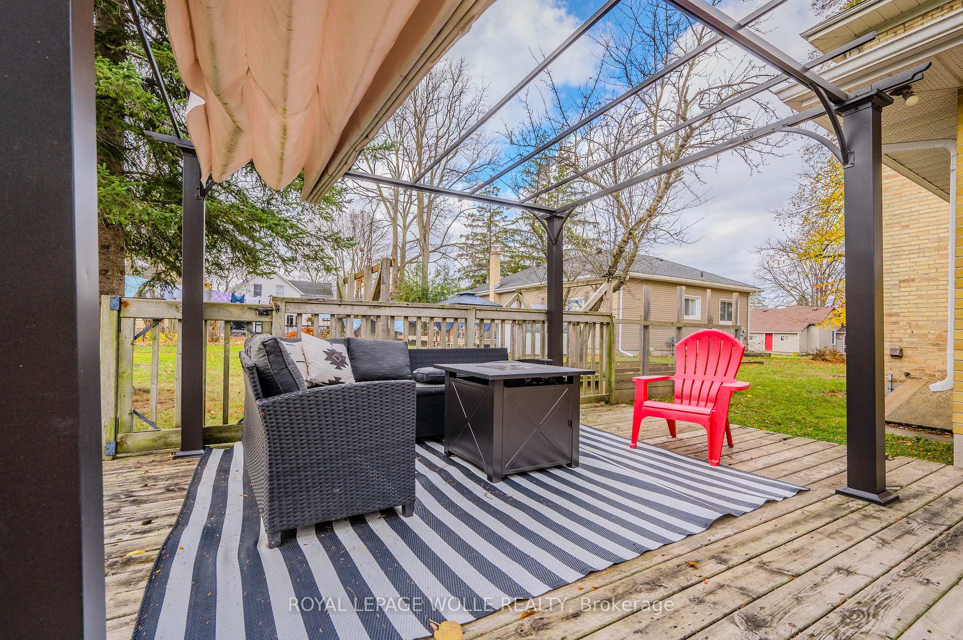 Photo 31 of 335 Leopold St Street, North Huron, Wingham — HOMEH