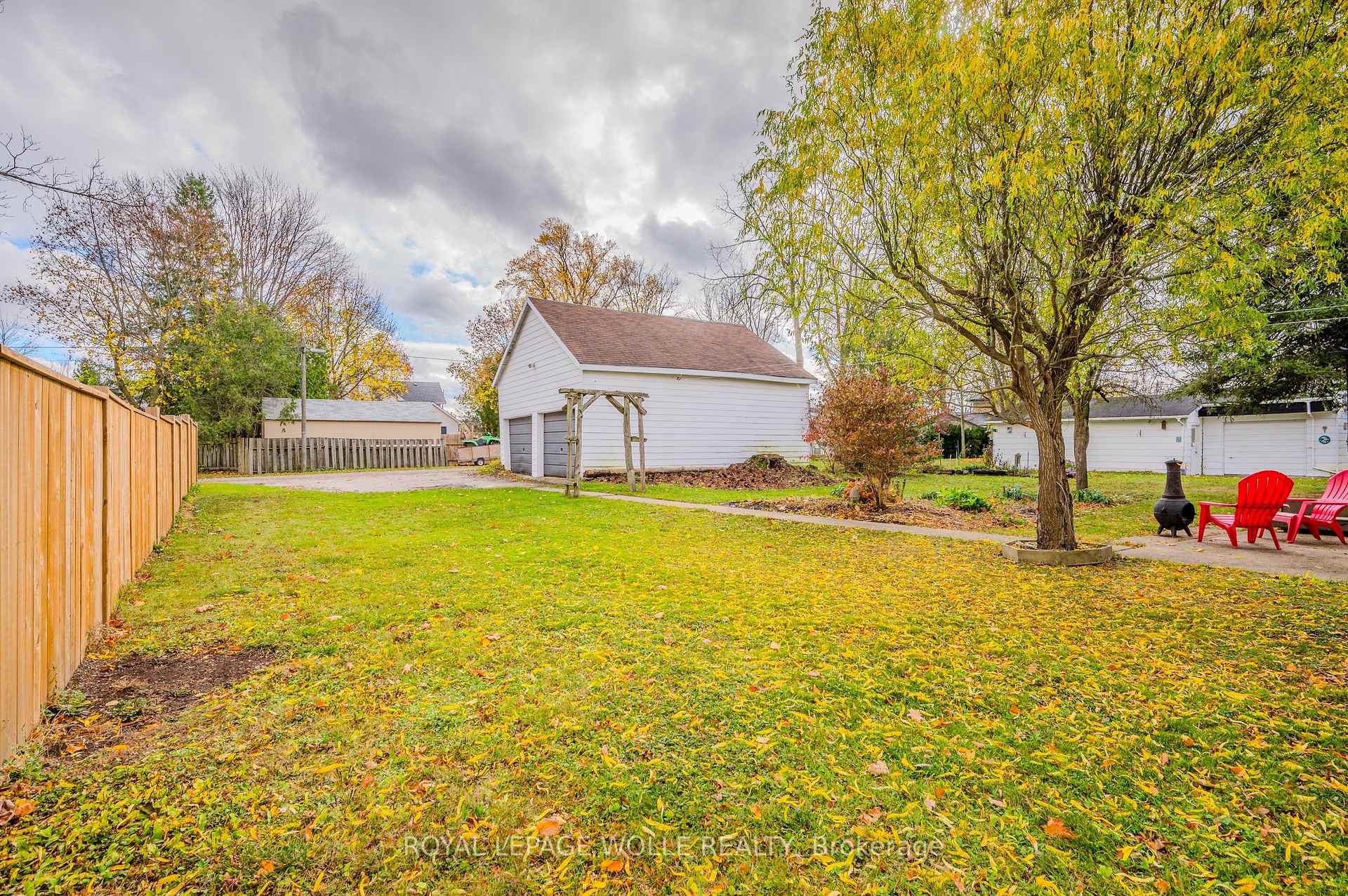 Photo 33 of 335 Leopold St Street, North Huron, Wingham — HOMEH