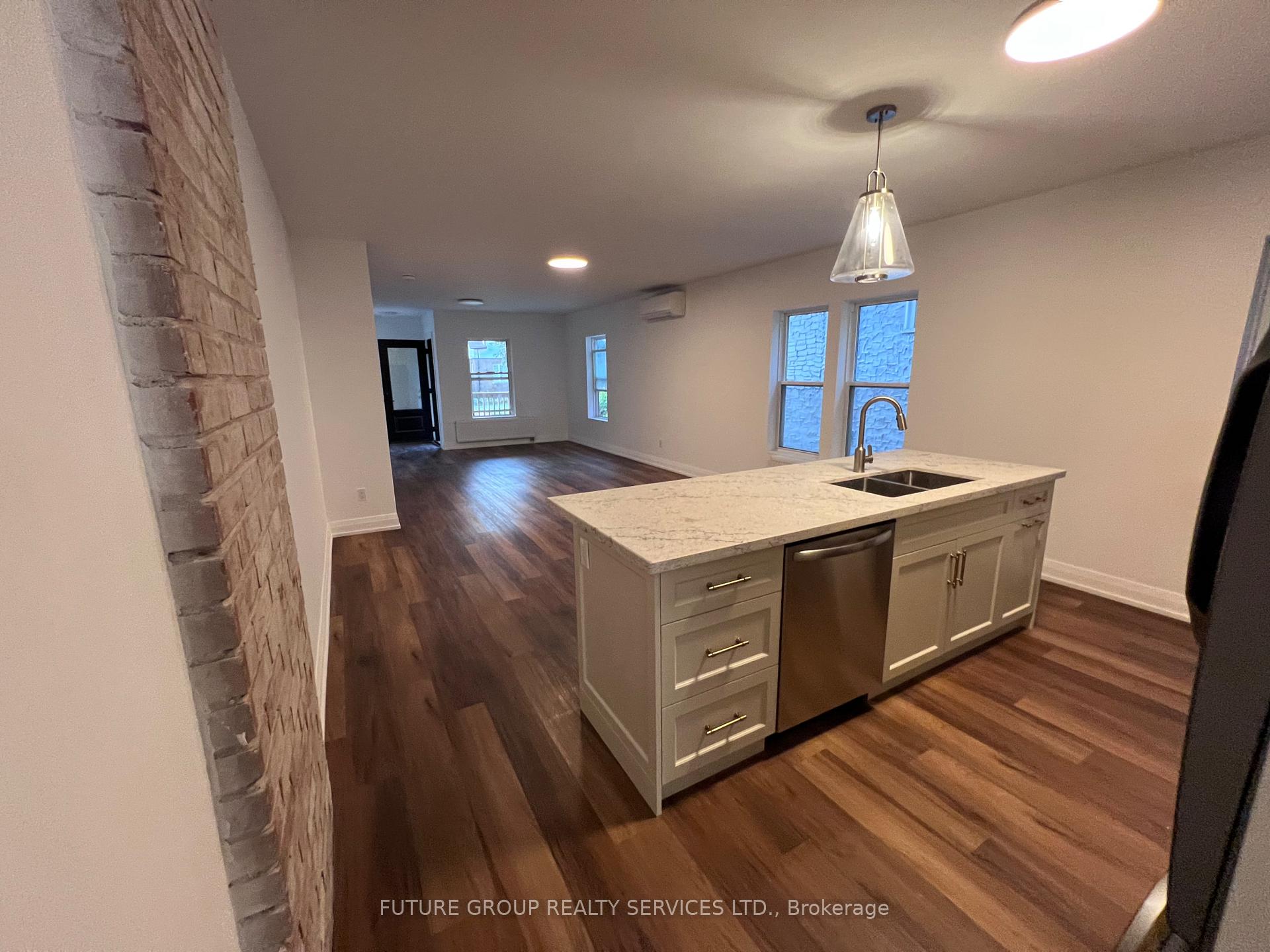 Front of Unit 2, 4876 Simcoe Street