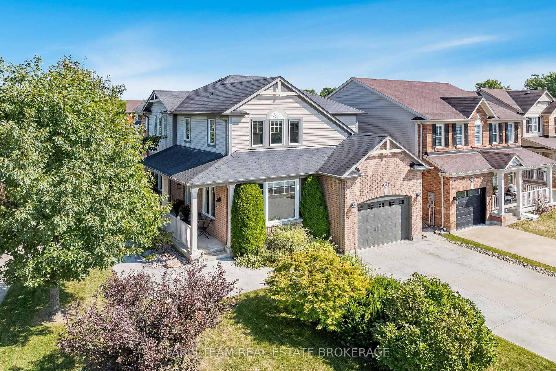 Photo 2 of 38 Paddison Place, New Tecumseth, Alliston — HOMEH
