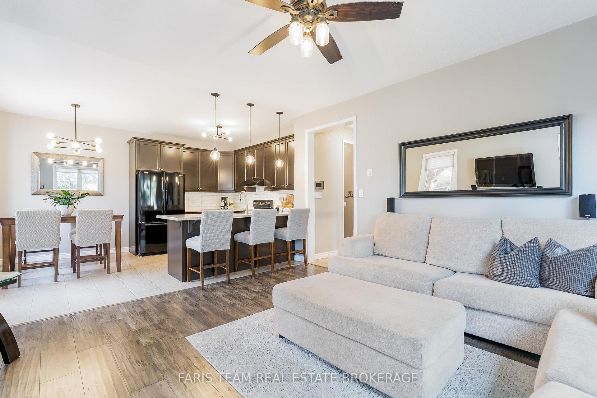 Photo 10 of 38 Paddison Place, New Tecumseth, Alliston — HOMEH