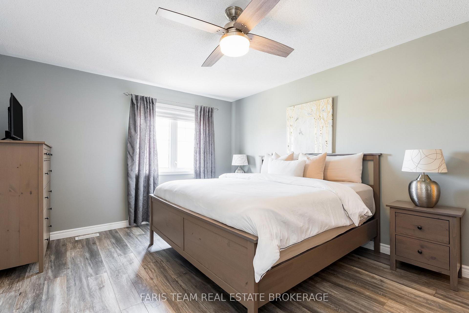 Photo 14 of 38 Paddison Place, New Tecumseth, Alliston — HOMEH