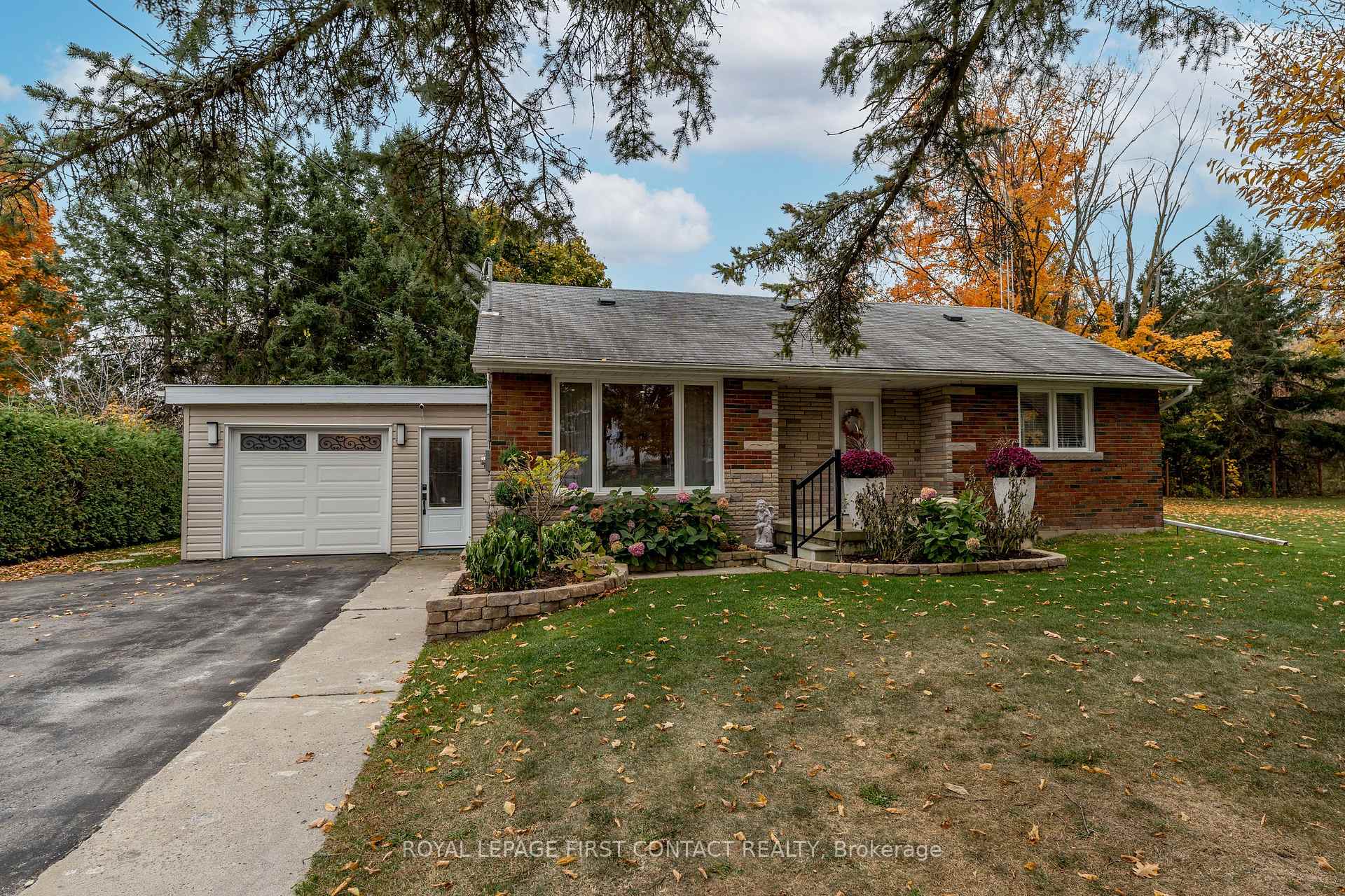 Photo 1 of 588300 County Rd 17, Mulmur, Rural Mulmur — HOMEH