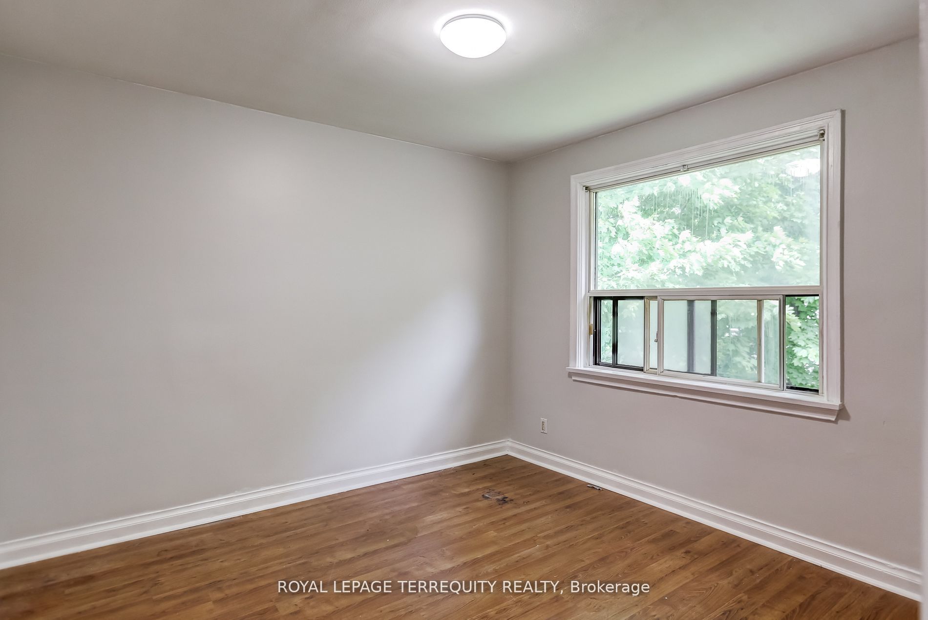 Photo 40 of 2563 Kingston Road, Scarborough, Cliffcrest — HOMEH