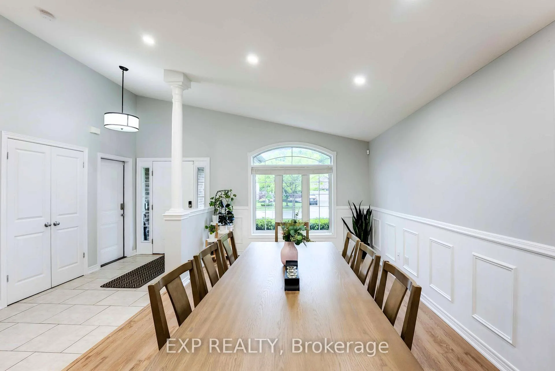 Photo 7 of 8583 Forestview Boulevard, Niagara Falls, Forestview — HOMEH