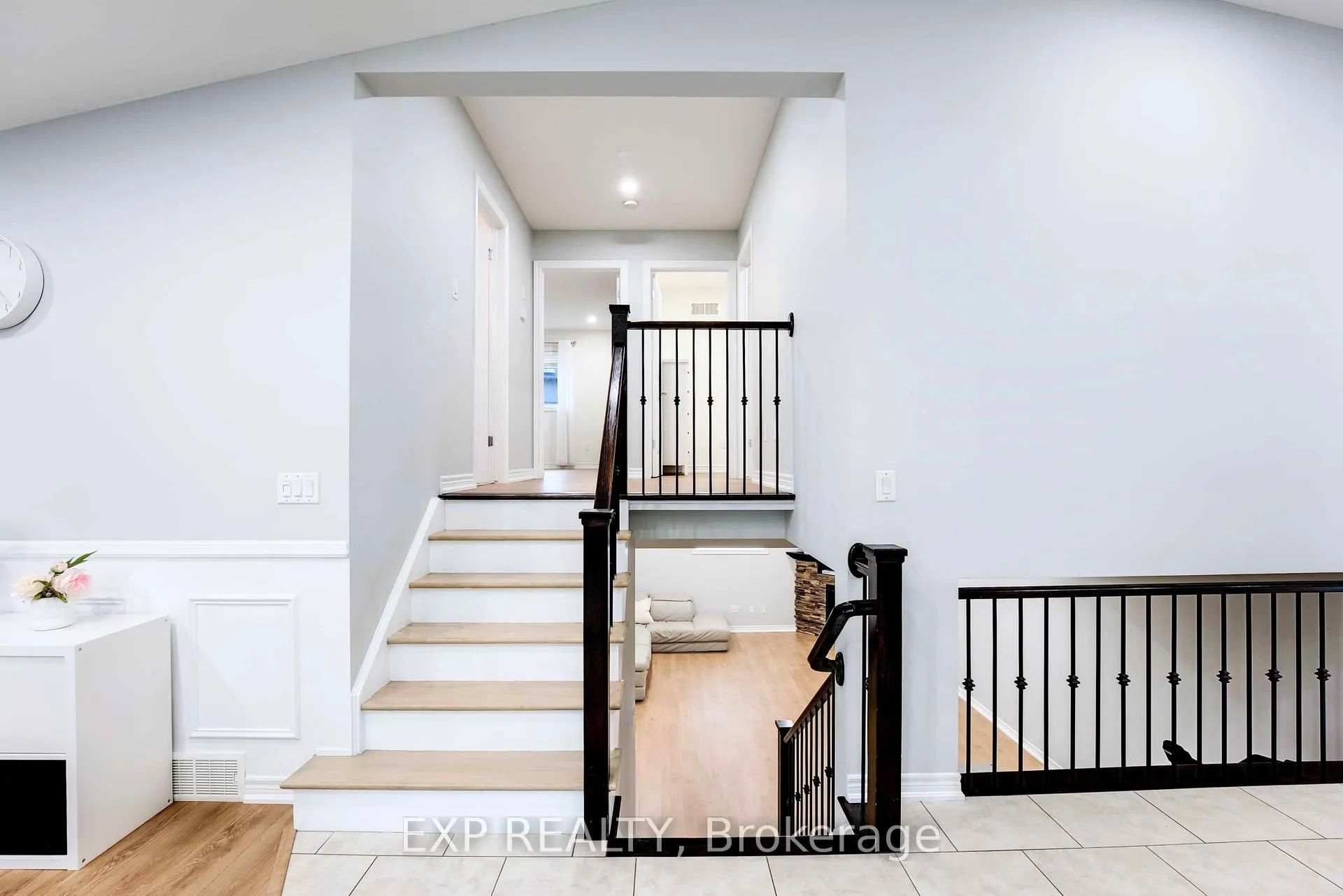 Photo 16 of 8583 Forestview Boulevard, Niagara Falls, Forestview — HOMEH