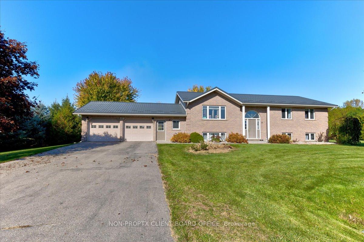 Front of 4566 Meadowview Drive
