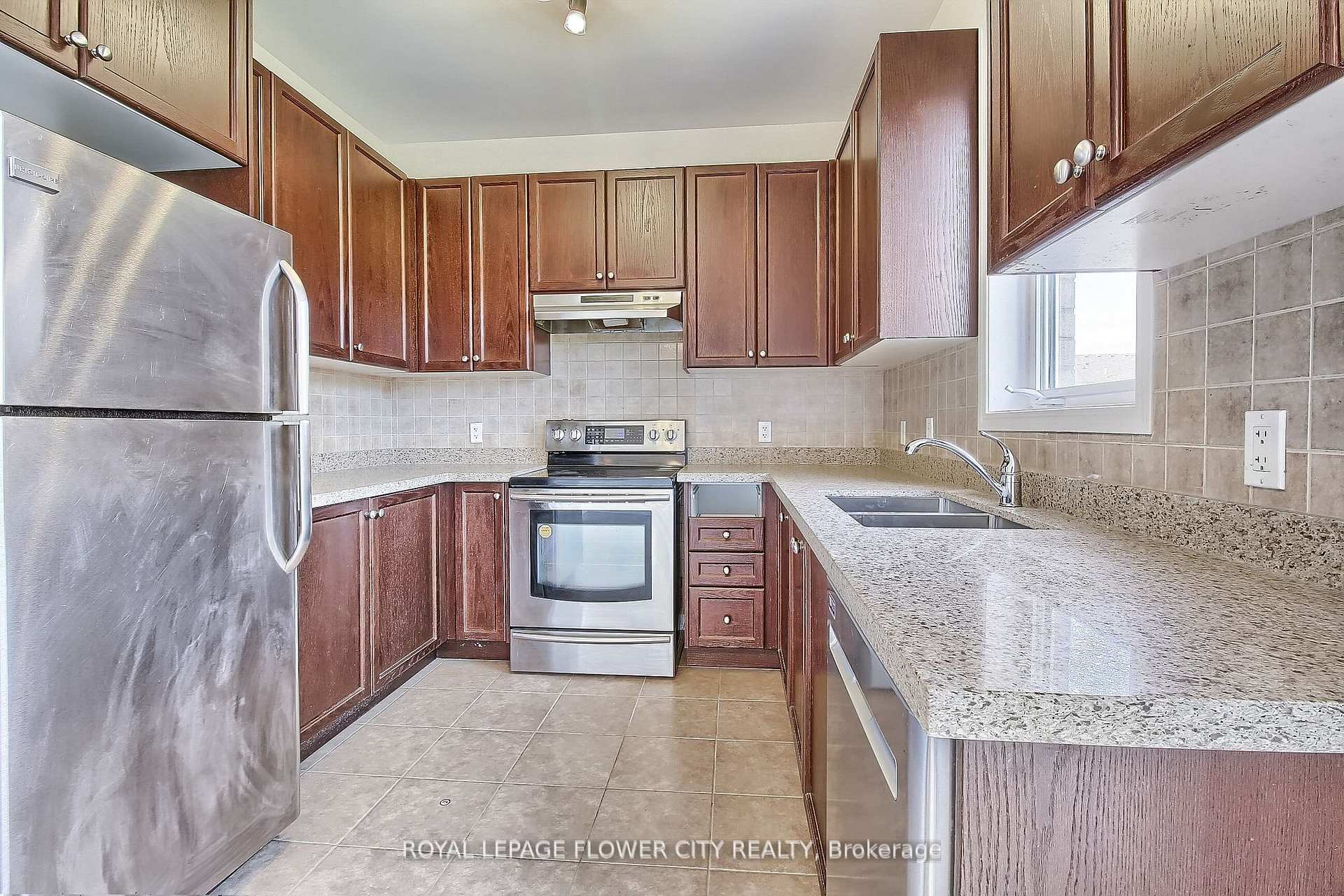 Photo 36 of Unit 58, 651 Farmstead Drive, Milton, Willmott — HOMEH