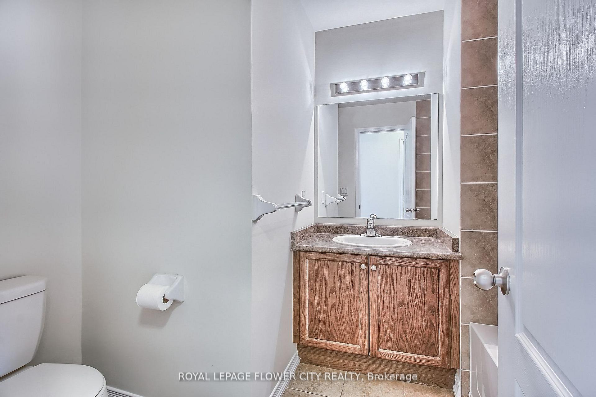 Photo 13 of Unit 58, 651 Farmstead Drive, Milton, Willmott — HOMEH