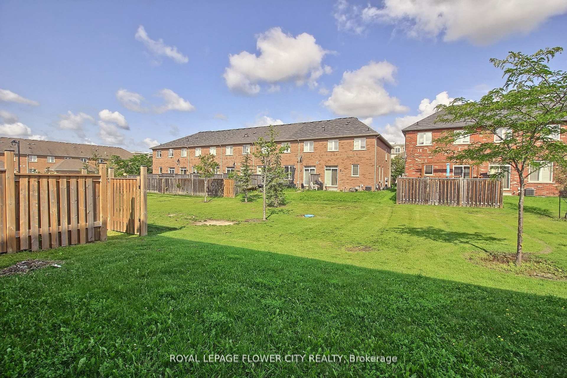 Photo 37 of Unit 58, 651 Farmstead Drive, Milton, Willmott — HOMEH
