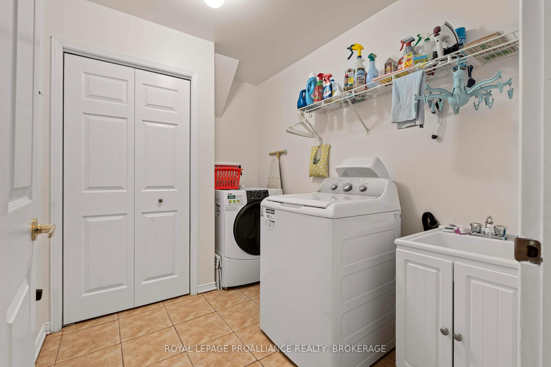 Photo 3 of 408 Dolshire Street, Kingston, East Gardiners Rd — HOMEH