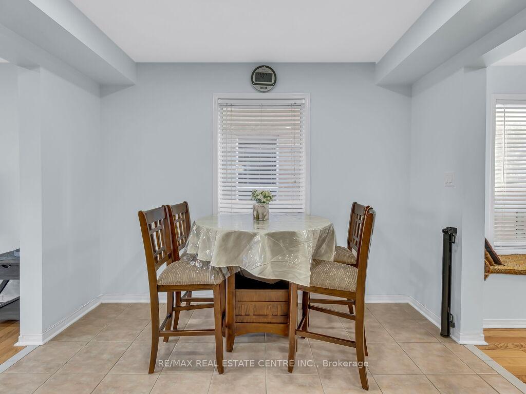 Photo 4 of 1270 Newell Street, Milton, Dempsey — HOMEH