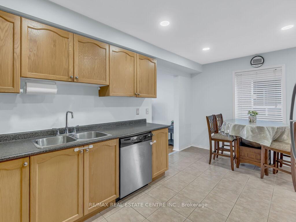 Photo 16 of 1270 Newell Street, Milton, Dempsey — HOMEH