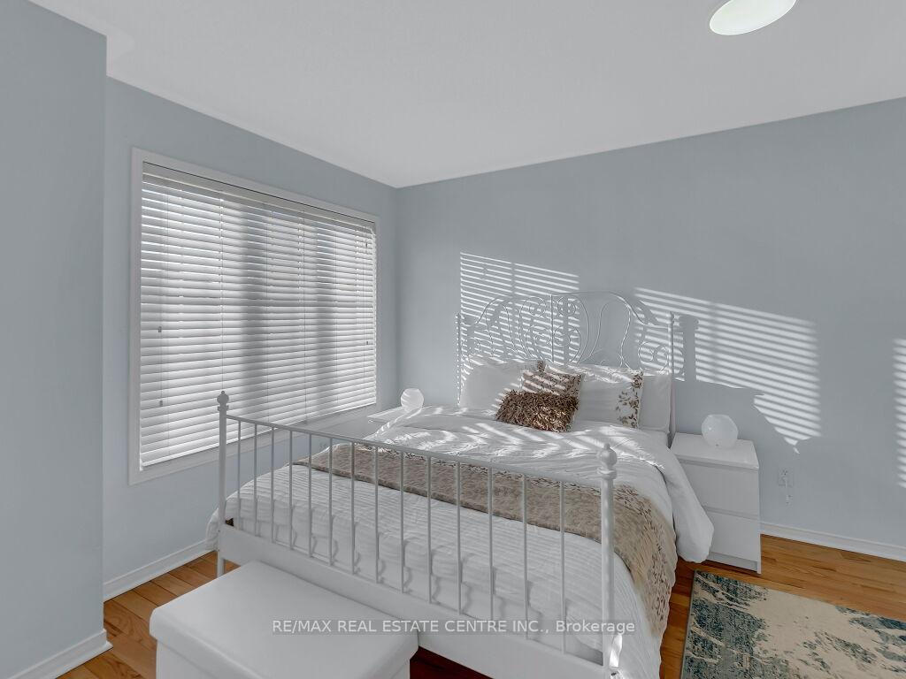 Photo 10 of 1270 Newell Street, Milton, Dempsey — HOMEH